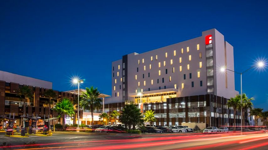 habitaciones hotel fiesta inn